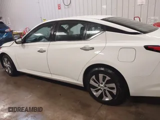2024 Nissan Altima S with VIN 1N4BL4BV5RN370088, listed as a IAAI auction lot 41250030 with 57,037 mi miles and . Bid and sale history available at carsss.com. Image 15.
