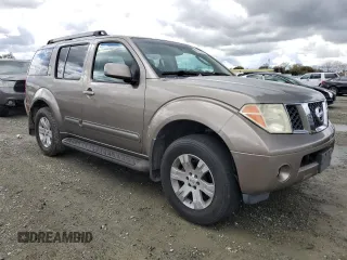2005 Nissan Pathfinder SE with VIN 5N1AR18U75C703586, listed as a Copart auction lot 48767315 with 220,049 mi miles and Clean Title. Bid and sale history available at carsss.com. Image 4.