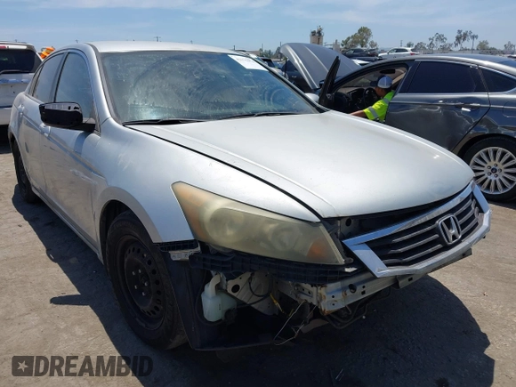 2008 Honda Accord LX z VIN 1HGCP26318A120399, wystawiony jako IAAI lot #42175074 z przebiegiem 195 637 mil mil oraz . Historia ofert i sprzedaży dostępna na DreamBid. Obrazek 6.