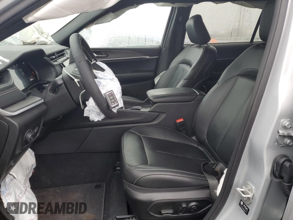 2024 Jeep Grand Cherokee Limited with VIN 1C4RJKBG6R8563014, listed as a Copart auction lot 85983914 with 5,846 mi miles and Salvage title. Bid and sale history available at DreamBid. Image 7.