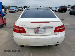 2013 Mercedes-Benz E-Class E 350 with VIN WDDKJ5KB7DF204417, listed as a Copart auction lot 54759035 with 97,324 mi miles and Clean Title. Bid and sale history available at carsss.com. Image 6.