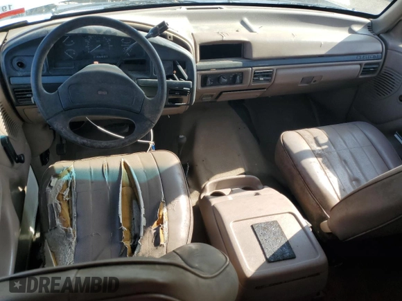 1992 Ford Bronco XL with VIN 1FMEU15N8NLA71761, listed as a Copart auction lot 61508904 with 181,426 mi miles and Clean Title. Bid and sale history available at DreamBid. Image 8.