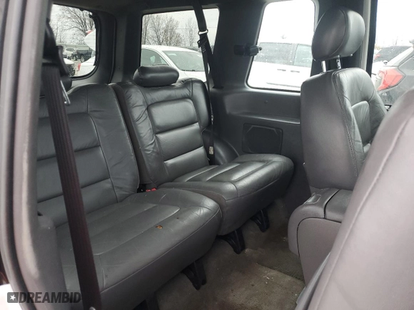 2001 Ford Explorer Sport with VIN 1FMYU70E11UA33980, listed as a Copart auction lot 86510954 with 123,451 mi miles and Clean Title. Bid and sale history available at carsss.com. Image 11.