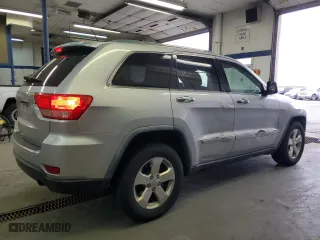 2011 Jeep Grand Cherokee Limited with VIN 1J4RR5GG3BC575251, listed as a Copart auction lot 49248985 with 199,962 mi miles and Salvage Title. Bid and sale history available at carsss.com. Image 3.