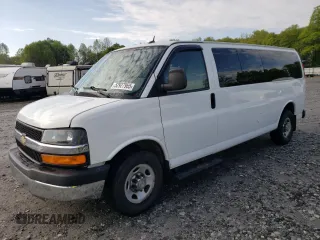 2013 Chevrolet Express Passenger LT with VIN 1GAZG1FG8D1109893, listed as a Copart auction lot 52927965 with 101,828 mi miles and Clean title. Bid and sale history available at DreamBid. Image 1.