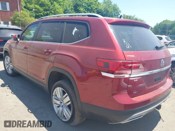 2019 Volkswagen Atlas SE with VIN 1V2UR2CA4KC553905, listed as a IAAI auction lot 42401734 with 71,405 mi miles and . Bid and sale history available at DreamBid. Image 3.