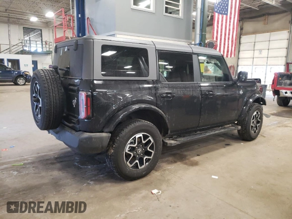 2024 Ford Bronco Outer Banks with VIN 1FMDE8BH7RLA65570, listed as a Copart auction lot 46705165 with 10,206 mi miles and Salvage Title. Bid and sale history available at DreamBid. Image 3.