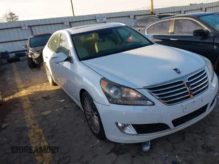 2014 Hyundai Equus Signature with VIN KMHGH4JH2EU083333, listed as a IAAI auction lot 41456178 with 111,929 mi miles and . Bid and sale history available at DreamBid. Image 1.