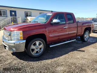 2013 Chevrolet Silverado 1500 LT with VIN 1GCRCSE01DZ309710, listed as a Copart auction lot 41986015 with 105,318 mi miles and Clean Title. Bid and sale history available at carsss.com. Image 1.