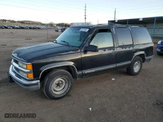 1999 Chevrolet Tahoe with VIN 1GNEC13R4XJ568244, listed as a Copart auction lot 85397504 with 111,327 mi miles and Clean Title. Bid and sale history available at carsss.com. Image 1.