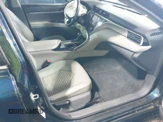 2018 Toyota Camry LE z VIN 4T1B11HK8JU517019, wystawiony jako IAAI lot #42220646 z przebiegiem 98 924 mil mil oraz . Historia ofert i sprzedaży dostępna na DreamBid. Obrazek 5.
