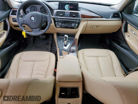 2018 BMW 3 Series 320i with VIN WBA8A9C54JAH12292, listed as a Copart auction lot 46130525 with 33,012 mi miles and Salvage Title. Bid and sale history available at carsss.com. Image 8.