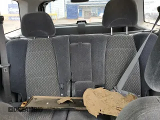2004 Hyundai Santa Fe z VIN KM8SB12B84U825804, wystawiony jako Copart lot #51107585 z przebiegiem 229 942 mil mil oraz Szkoda całkowita • Salvage title. Historia ofert i sprzedaży dostępna na DreamBid. Obrazek 10.