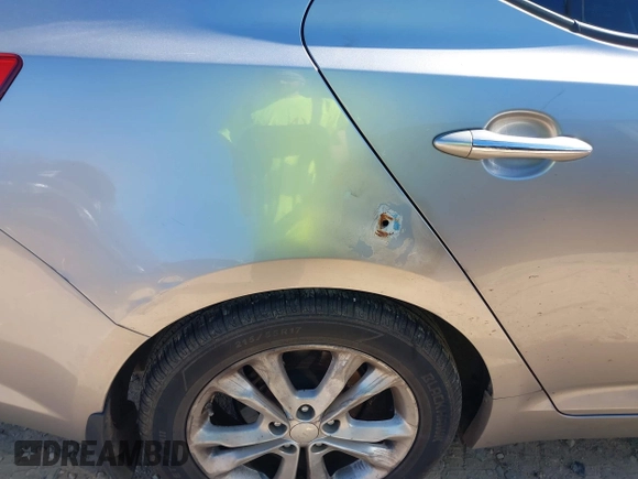 2013 Kia Optima EX with VIN 5XXGN4A76DG133515, listed as a IAAI auction lot 41757610 with 144,569 mi miles and . Bid and sale history available at carsss.com. Image 6.