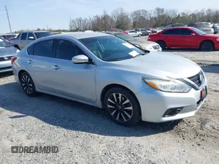 2018 Nissan Altima 2.5 SR with VIN 1N4AL3AP6JC132730, listed as a IAAI auction lot 41585178 with 128,882 mi miles. Bid and sale history available at carsss.com. Image 1.