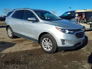 2018 Chevrolet Equinox LT with VIN 3GNAXJEV7JS645482, listed as a IAAI auction lot 41662618 with 77,460 mi miles. Bid and sale history available at carsss.com. Image 1.
