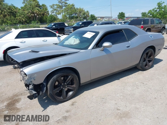2017 Dodge Challenger R/T Plus z VIN 2C3CDZBT4HH548723, wystawiony jako IAAI lot #42108999 z przebiegiem 80 881 mil mil oraz . Historia ofert i sprzedaży dostępna na DreamBid. Obrazek 2.