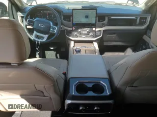 2024 Ford Expedition Limited с VIN 1FMJU1K82REA25754, выставлен на аукционе Copart как лот 61742895 с пробегом 42 060 миль миль и Чистый • Clean title. История ставок и продаж доступна на DreamBid. Изображение 8.