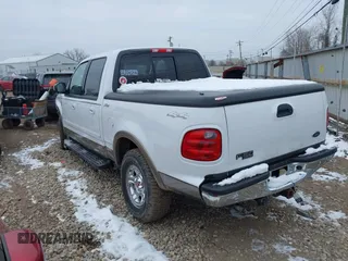 2002 Ford F-150 XLT with VIN 1FTRW08L12KA67332, listed as a IAAI auction lot 41617397 with 41,099 mi miles. Bid and sale history available at carsss.com. Image 3.