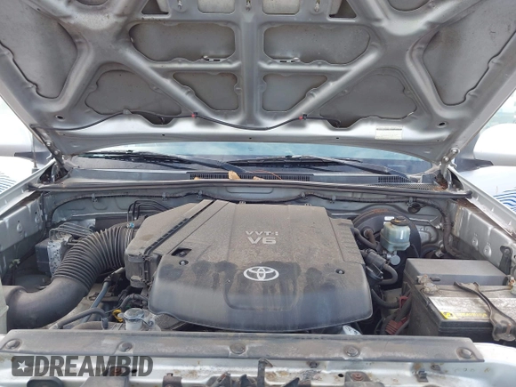 2010 Toyota Tacoma PreRunner with VIN 3TMJU4GN3AM098070, listed as a IAAI auction lot 41973558 with 197,346 mi miles and . Bid and sale history available at DreamBid. Image 10.