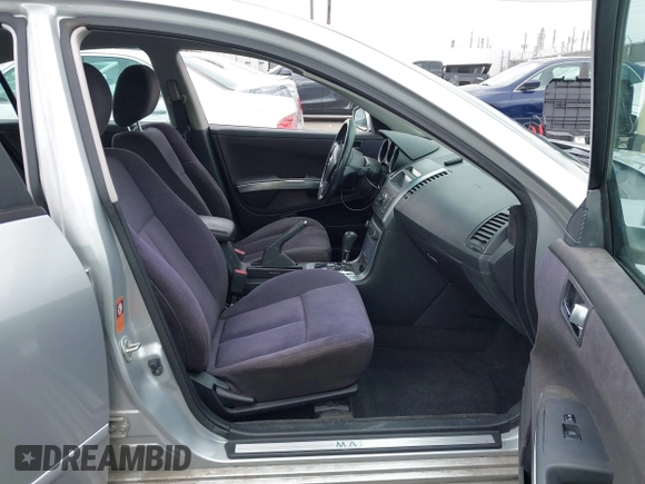 2008 Nissan Maxima SE z VIN 1N4BA41E98C800870, wystawiony jako IAAI lot #42438249 z przebiegiem Nie podano mil oraz . Historia ofert i sprzedaży dostępna na DreamBid. Obrazek 5.