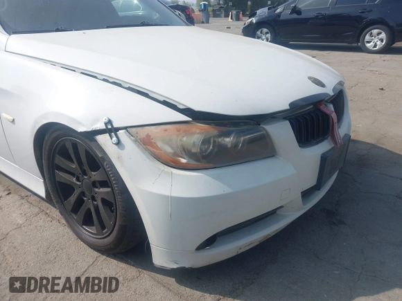 2007 BMW 3 Series 328i with VIN WBAVC53517FZ76519, listed as a IAAI auction lot 42595027 with Not provided miles and . Bid and sale history available at DreamBid. Image 6.