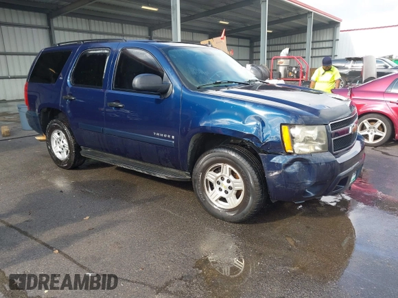 2008 Chevrolet Tahoe LS with VIN 1GNFC13C08R122594, listed as a IAAI auction lot 42239106 with 236,861 mi miles and . Bid and sale history available at DreamBid. Image 1.