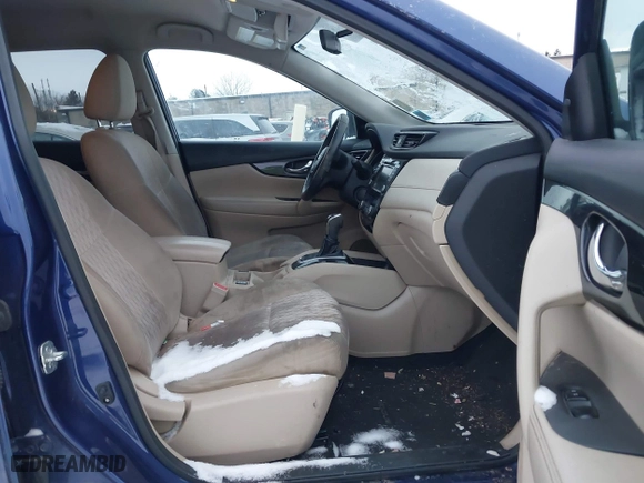 2018 Nissan Rogue S with VIN 5N1AT2MV2JC708999, listed as a IAAI auction lot 41188596 with 131,638 mi miles. Bid and sale history available at carsss.com. Image 5.