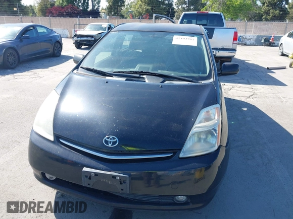 2009 Toyota Prius with VIN JTDKB20U297854428, listed as a IAAI auction lot 42193782 with 206,907 mi miles. Bid and sale history available at carsss.com. Image 6.