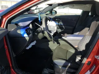 2020 Toyota C-HR LE with VIN JTNKHMBX6L1094205, listed as a Copart auction lot 63513674 with 34,596 mi miles and Salvage Title. Bid and sale history available at DreamBid. Image 7.