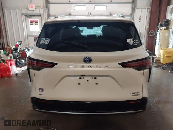 2021 Toyota Sienna Limited with VIN 5TDZSKFCXMS031760, listed as a IAAI auction lot 41294945 with 68,804 mi miles and . Bid and sale history available at DreamBid. Image 16.