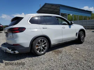 2025 BMW X5 sDrive40i with VIN 5UX13EU06S9Z39038, listed as a Copart auction lot 52816275 with Not provided miles and Salvage title. Bid and sale history available at DreamBid. Image 3.