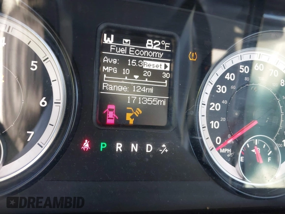 2015 Ram 1500 Express z VIN 1C6RR7FT5FS769072, wystawiony jako IAAI lot #41270470 z przebiegiem 171 355 mil mil oraz . Historia ofert i sprzedaży dostępna na DreamBid. Obrazek 7.