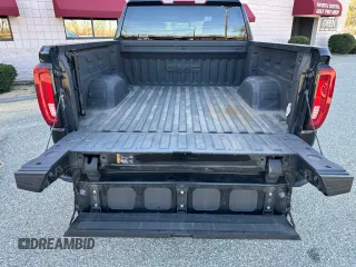 2022 GMC Sierra 1500 SLT with VIN 3GTU9DED6NG150613, listed as a Copart auction lot 60988005 with 335,056 mi miles and Clean title. Bid and sale history available at DreamBid. Image 11.