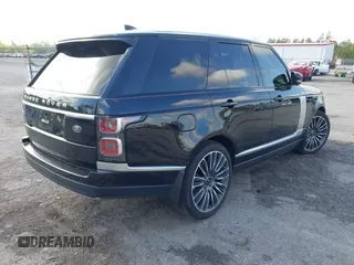 2021 Land Rover Range Rover P525 Westminster z VIN SALGS2SE0MA439172, wystawiony jako IAAI lot #42186748 z przebiegiem 22 326 mil mil oraz . Historia ofert i sprzedaży dostępna na DreamBid. Obrazek 4.