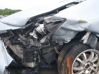 2016 Toyota Prius Two z VIN JTDZN3EUXGJ053220, wystawiony jako IAAI lot #42318675 z przebiegiem Nie podano mil oraz . Historia ofert i sprzedaży dostępna na DreamBid. Obrazek 20.