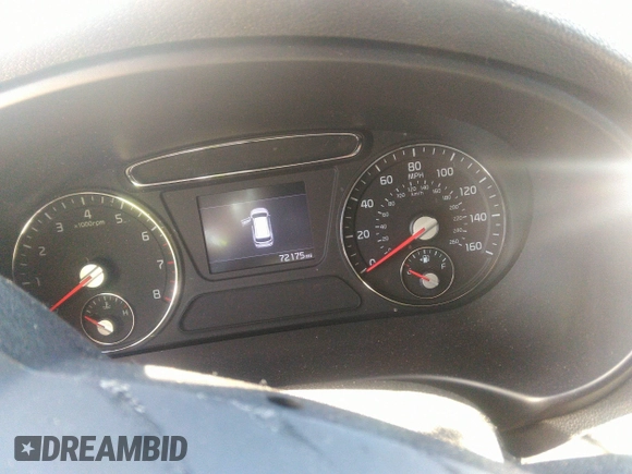 2019 Kia Sorento LX with VIN 5XYPG4A33KG538926, listed as a IAAI auction lot 41800638 with 72,175 mi miles. Bid and sale history available at carsss.com. Image 7.