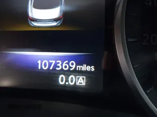2014 Infiniti Q50 Premium z VIN JN1BV7AR0EM700278, wystawiony jako IAAI lot #42043943 z przebiegiem 107 369 mil mil oraz . Historia ofert i sprzedaży dostępna na DreamBid. Obrazek 15.