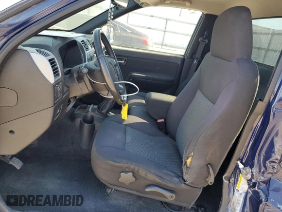 2010 Chevrolet Colorado Work Truck z VIN 1GCCSBD95A8142584, wystawiony jako Copart lot #81068474 z przebiegiem 105 670 mil mil oraz Szkoda całkowita • Salvage title. Historia ofert i sprzedaży dostępna na DreamBid. Obrazek 7.