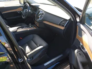2024 Volvo XC90 Plus Bright Theme with VIN YV4062PE1R1220828, listed as a IAAI auction lot 41698688 with 8,273 mi miles. Bid and sale history available at carsss.com. Image 5.