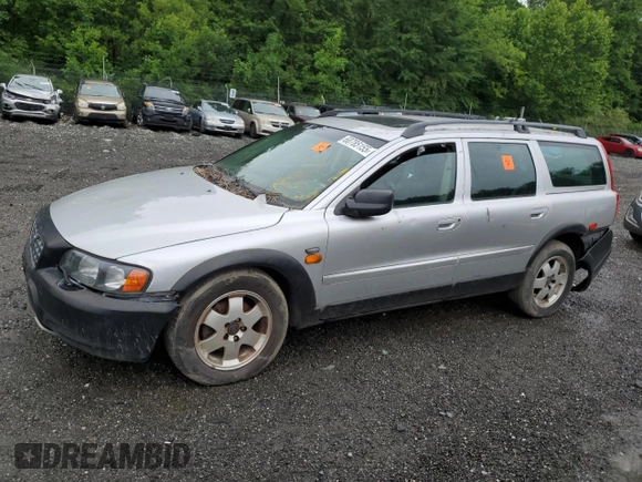 2001 Volvo V70 with VIN YV1SZ58D811036687, listed as a Copart auction lot 60785155 with Not provided miles and Salvage title. Bid and sale history available at DreamBid. Image 1.