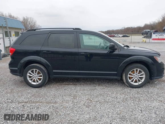 2014 Dodge Journey SXT with VIN 3C4PDCBG1ET142687, listed as a IAAI auction lot 41698232 with 170,521 mi miles. Bid and sale history available at carsss.com. Image 12.