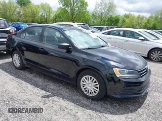 2015 Volkswagen Jetta S с VIN 3VW2K7AJ6FM428242, выставлен на аукционе IAAI как лот 42193282 с пробегом 150 902 миль миль и . История ставок и продаж доступна на DreamBid. Изображение 1.