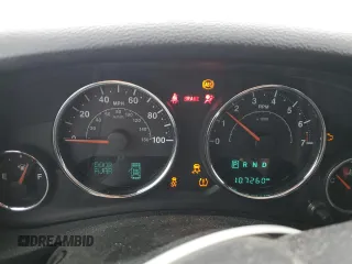 2017 Jeep Wrangler Sahara z VIN 1C4AJWBG8HL547512, wystawiony jako Copart lot #53884095 z przebiegiem 107 260 mil mil oraz Szkoda całkowita • Salvage title. Historia ofert i sprzedaży dostępna na DreamBid. Obrazek 9.