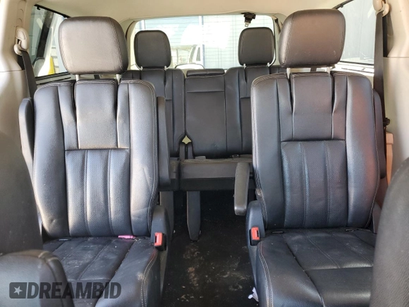 2014 Chrysler Town & Country Touring L 30th Anniversary with VIN 2C4RC1CG4ER470767, listed as a Copart auction lot 55976865 with 131,669 mi miles and Clean title. Bid and sale history available at DreamBid. Image 10.