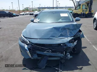2024 Nissan Sentra SV with VIN 3N1AB8CV8RY300525, listed as a IAAI auction lot 42232919 with 19,837 mi miles and . Bid and sale history available at DreamBid. Image 12.