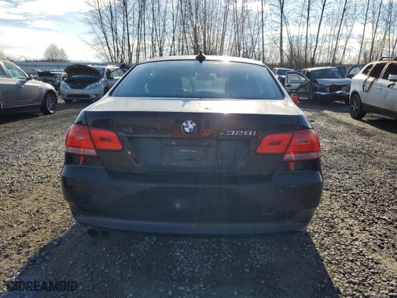 2009 BMW 3 Series 328i with VIN WBAWB335X9P137123, listed as a Copart auction lot 83871904 with 114,544 mi miles and Clean Title. Bid and sale history available at carsss.com. Image 6.