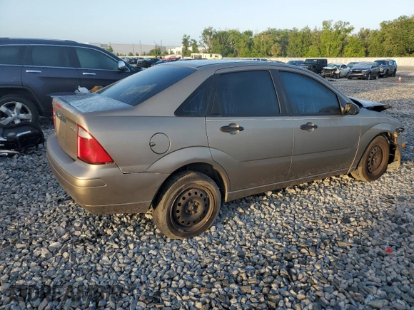 2005 Ford Focus S with VIN 1FAFP34N65W240449, listed as a Copart auction lot 52457395 with 140,246 mi miles and Non Repairable. Bid and sale history available at DreamBid. Image 3.