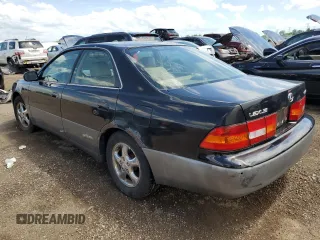 1998 Lexus ES 300 with VIN JT8BF28G3W0144816, listed as a Copart auction lot 61594275 with 179,342 mi miles and Clean title. Bid and sale history available at DreamBid. Image 2.