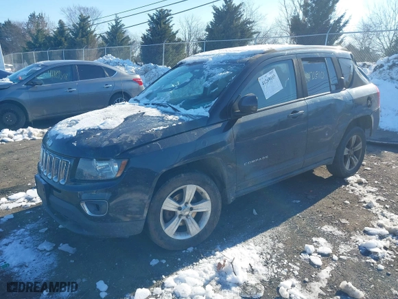2015 Jeep Compass Latitude with VIN 1C4NJDEB6FD217056, listed as a IAAI auction lot 41269105 with 152,403 mi miles. Bid and sale history available at carsss.com. Image 17.